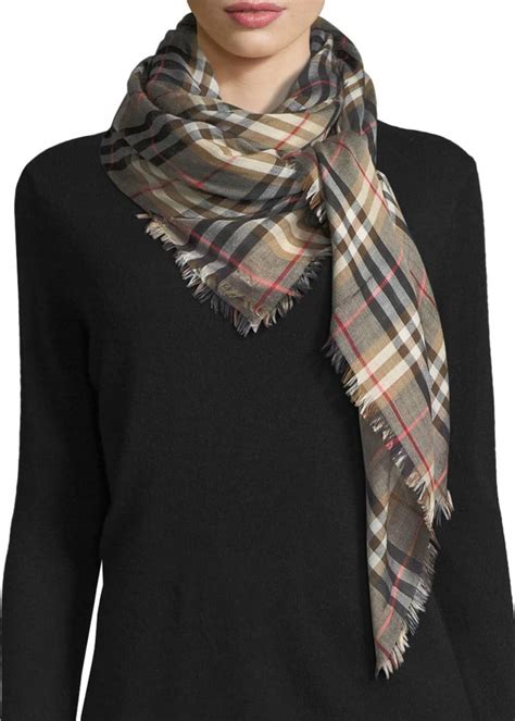 Burberry Castleford Lightweight Check Scarf, Camel 